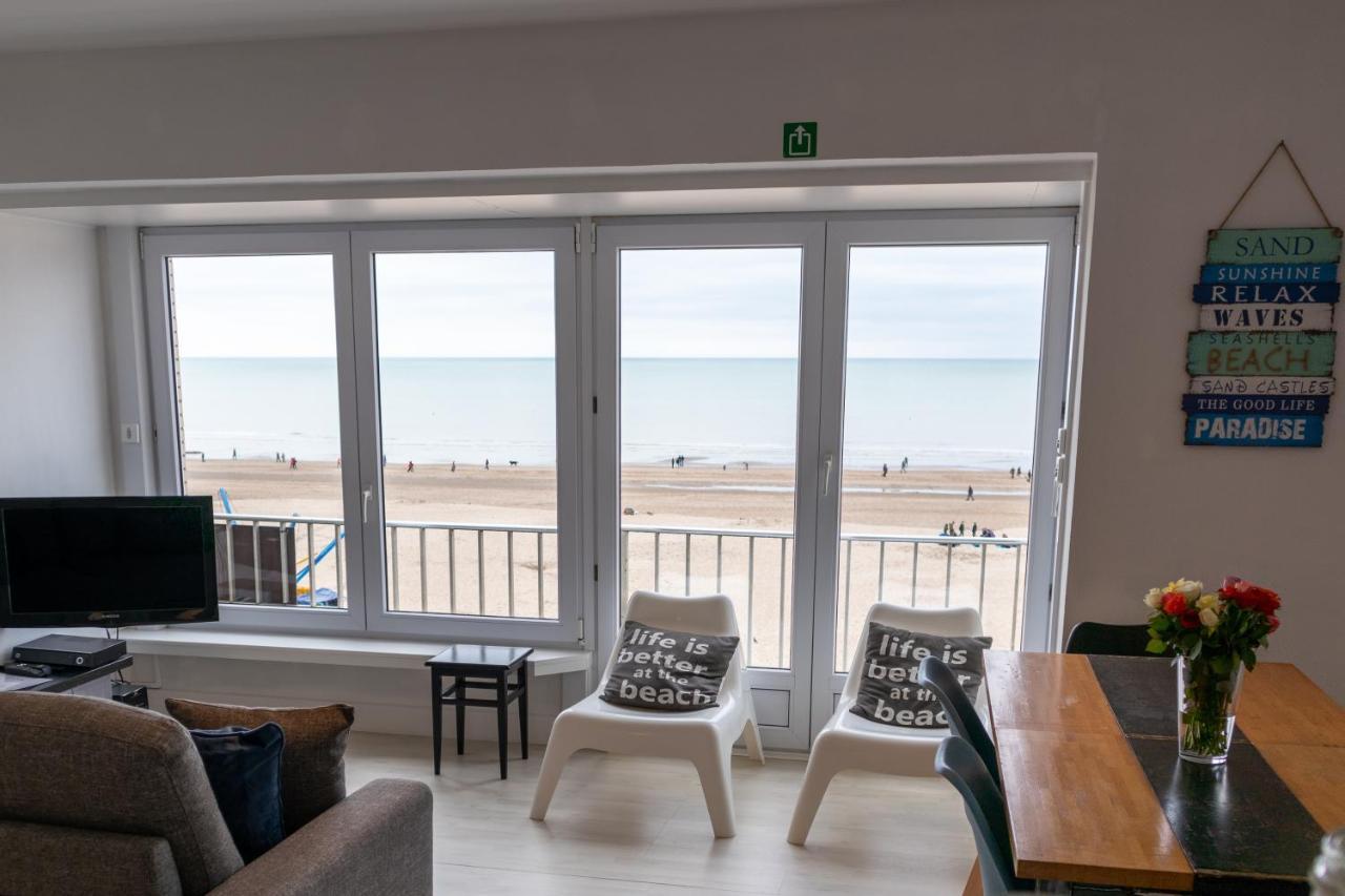 Modern appartement met uniek zeezicht Koksijde Exterior foto
